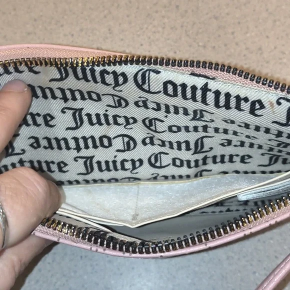 Juicy Couture Brand Light Pink Wristlet-NWOT - Picture 8 of 12